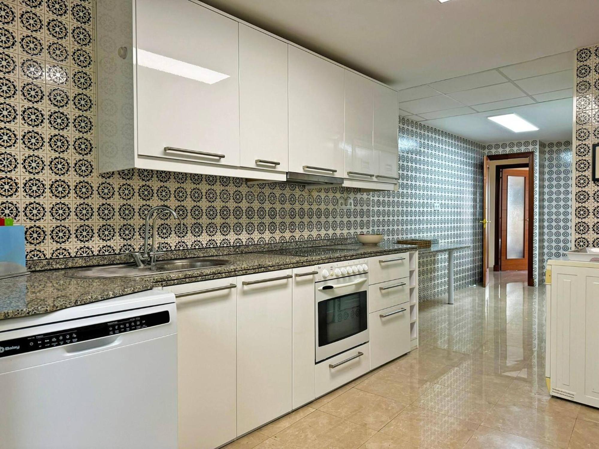 Apartamento Larga 65 - Ole Solutions Jerez de la Frontera Luaran gambar