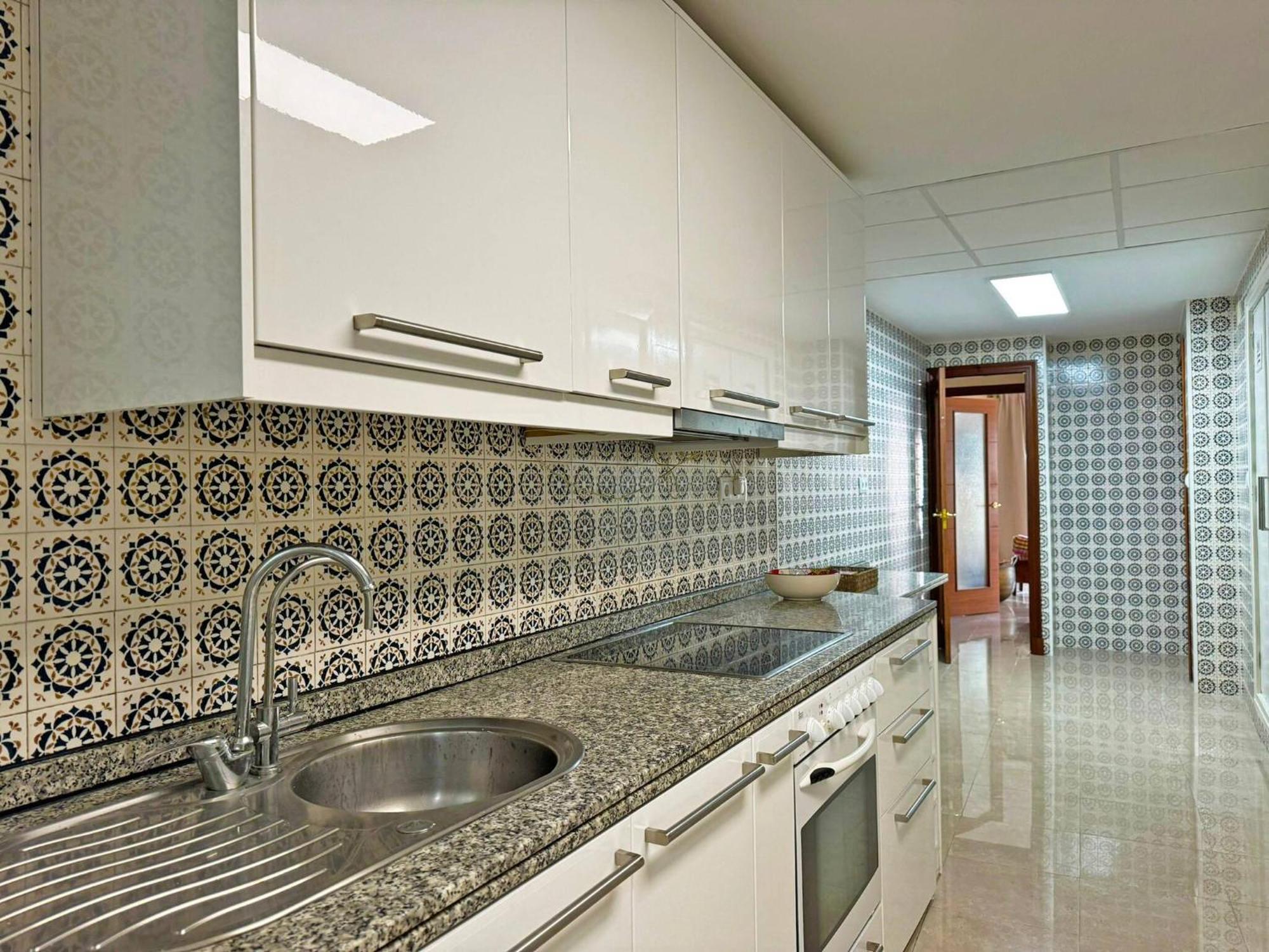 Apartamento Larga 65 - Ole Solutions Jerez de la Frontera Luaran gambar