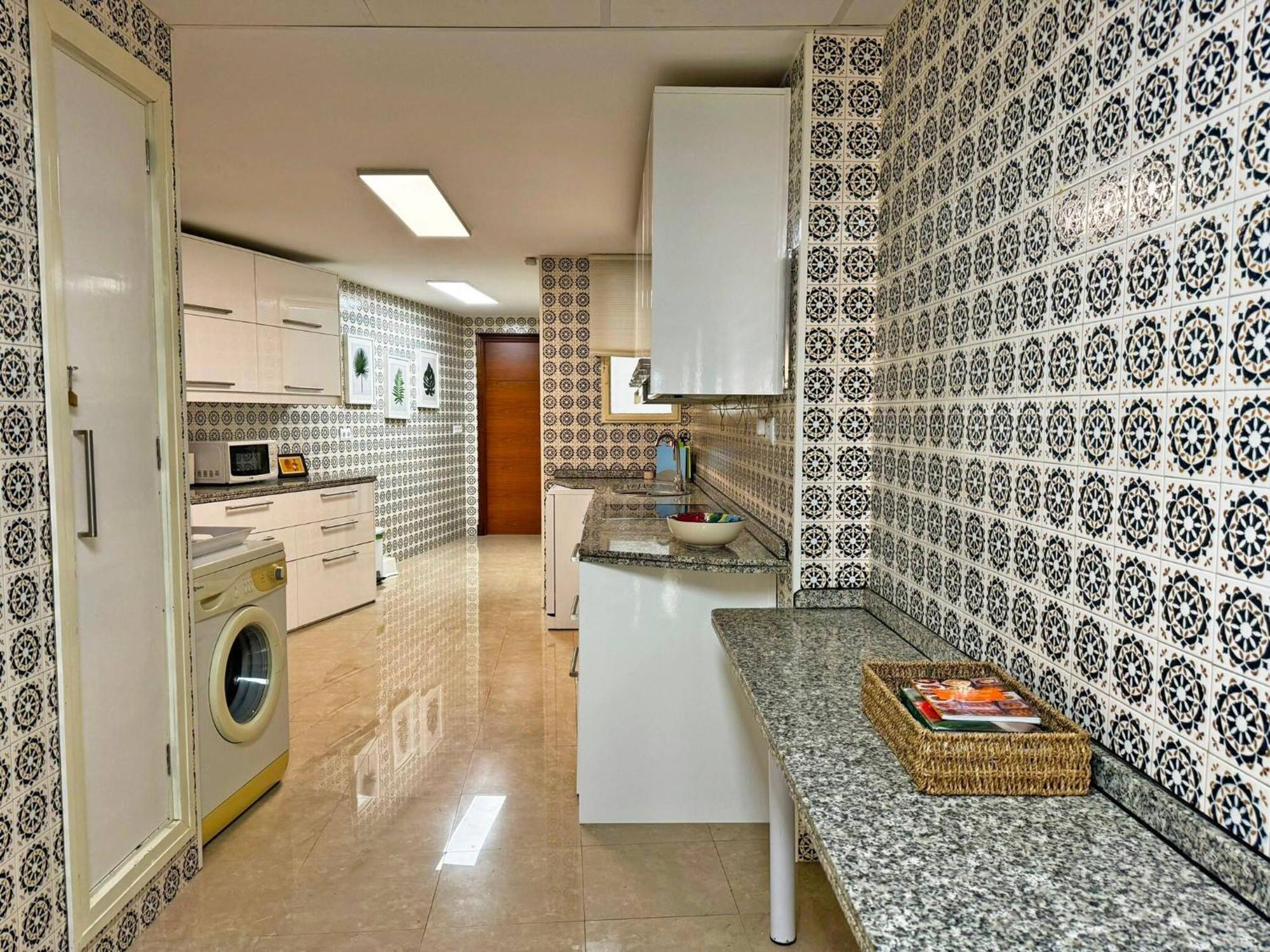 Apartamento Larga 65 - Ole Solutions Jerez de la Frontera Luaran gambar
